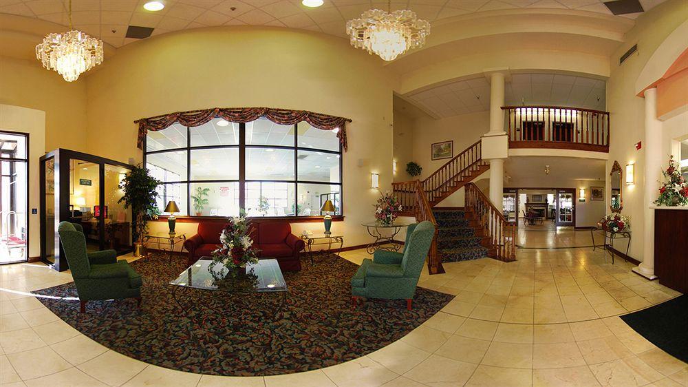Clarion Inn & Suites Northwest Indianapolis Exterior foto